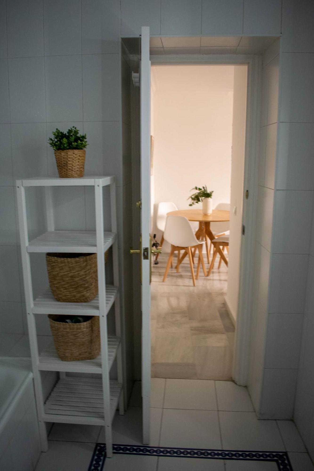 Sarah'S Home Севиля Екстериор снимка